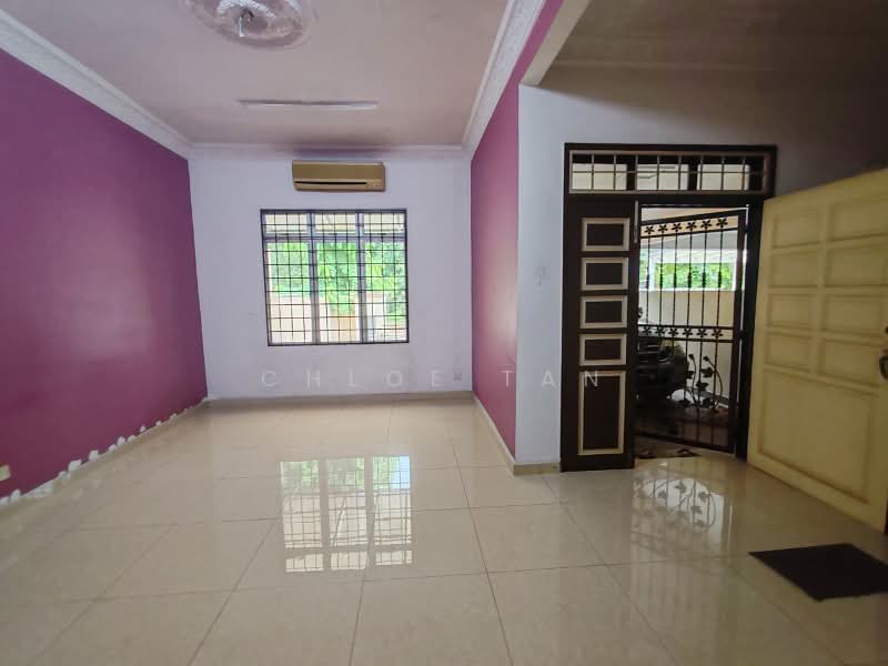 2-storey Terraced House for Sale in Shah Alam (Selangor) - Chloe Tan - Living Room - PropertyGuru.com.my