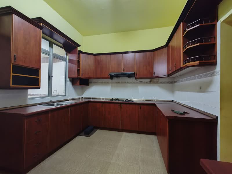 2-storey Terraced House for Sale in Shah Alam (Selangor) - Chloe Tan - Kitchen - PropertyGuru.com.my