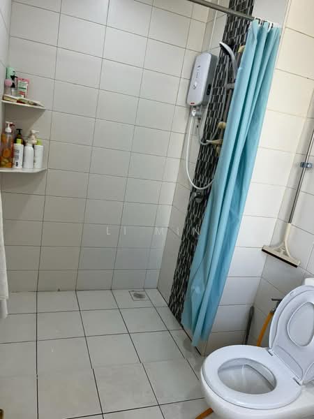 Servis Apartment untuk Disewa di Greenfield Regency - Li Min - Bathroom - PropertyGuru.com.my