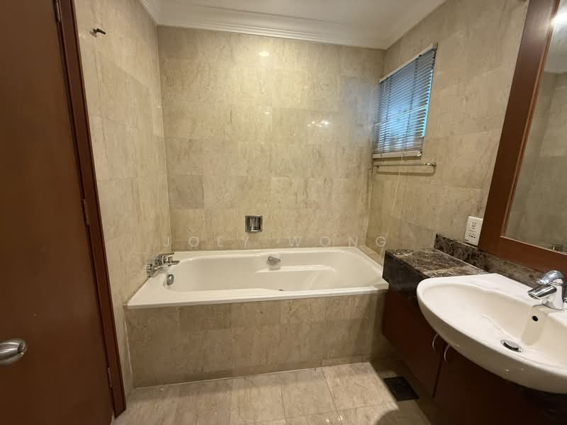 Kondominium untuk Dijual di Suasana Sentral Condominiums - Joey Wong - Bathroom - PropertyGuru.com.my