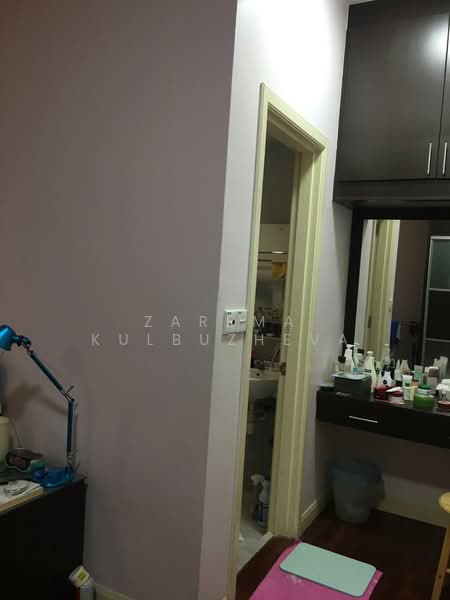 Condominium for Sale at Seri Maya Condominium - Zarema Kulbuzheva - Interior - PropertyGuru.com.my