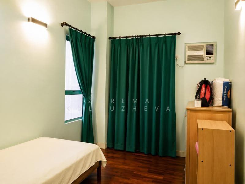 Condominium for Sale at Seri Maya Condominium - Zarema Kulbuzheva - Bedroom - PropertyGuru.com.my