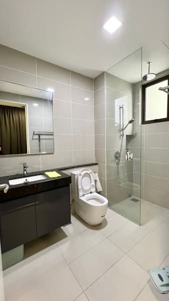 Condominium for Rent at Nautica Lake Suites - Alex Low - Bathroom - PropertyGuru.com.my