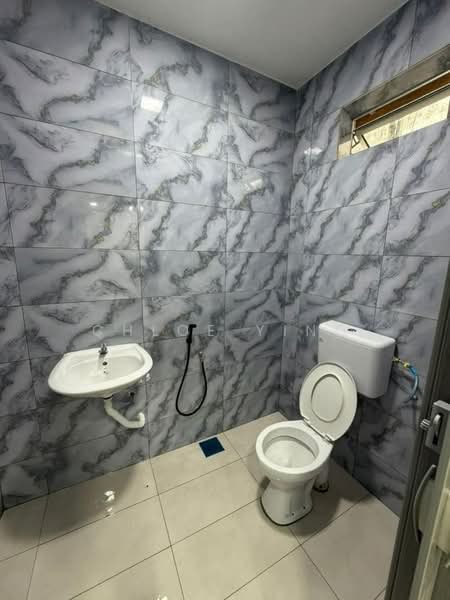 Rumah Teres 2 Tingkat untuk Dijual di Johor Bahru (Johor) - Chloe Ying - Bathroom - PropertyGuru.com.my