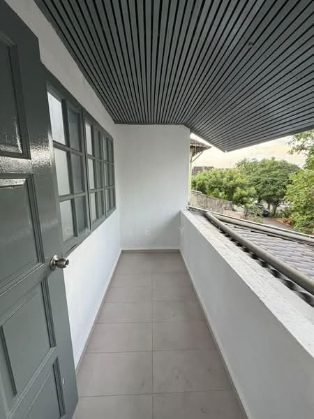 Rumah Teres 2 Tingkat untuk Dijual di Johor Bahru (Johor) - Chloe Ying - Balcony - PropertyGuru.com.my