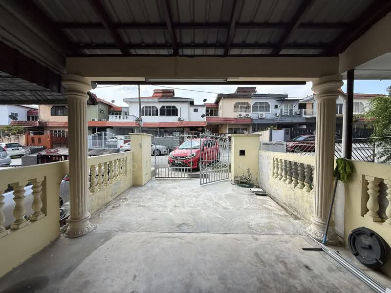 2-storey Terraced House for Sale in Taman Mayang (Petaling Jaya) - Joey Wong - Exterior - PropertyGuru.com.my