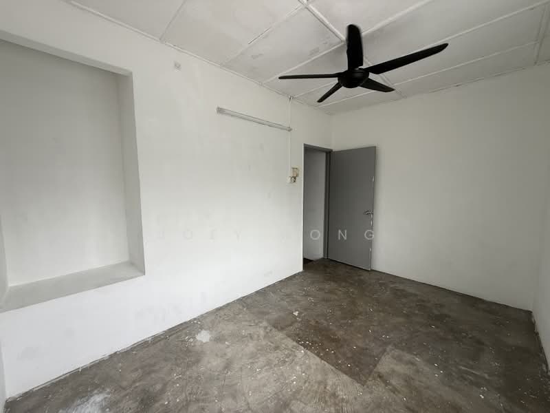2-storey Terraced House for Sale in Taman Mayang (Petaling Jaya) - Joey Wong - Interior - PropertyGuru.com.my