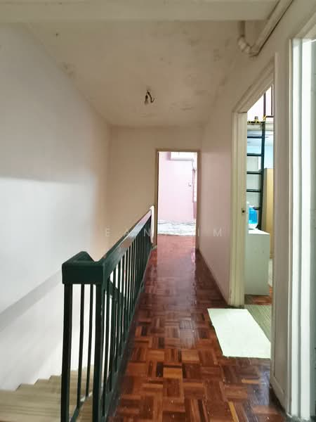 Rumah Teres 2 Tingkat untuk Dijual di Taman Kepong Indah (Kepong) - Sean Lim - Corridor - PropertyGuru.com.my