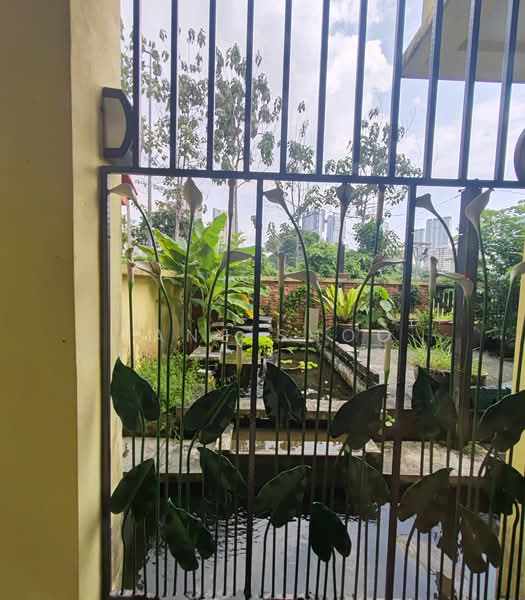 Rumah Teres 3 Tingkat untuk Dijual di Taman Esplanad (Bukit Jalil) - Jane Shoo - PropertyGuru.com.my