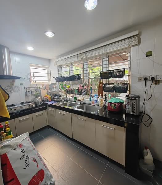 Rumah Teres 3 Tingkat untuk Dijual di Taman Esplanad (Bukit Jalil) - Jane Shoo - PropertyGuru.com.my