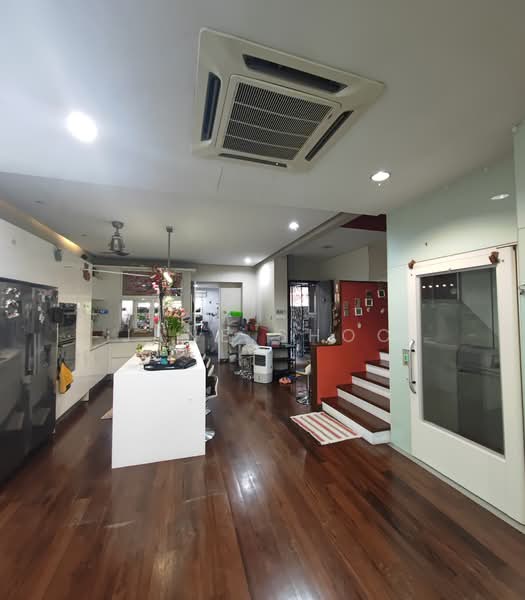 Rumah Teres 3 Tingkat untuk Dijual di Taman Esplanad (Bukit Jalil) - Jane Shoo - PropertyGuru.com.my