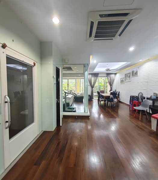 Rumah Teres 3 Tingkat untuk Dijual di Taman Esplanad (Bukit Jalil) - Jane Shoo - PropertyGuru.com.my