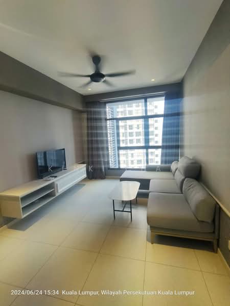 Servis Apartment untuk Dijual di Millerz Square Serviced Residence - KINKI CHAN - Living Room - PropertyGuru.com.my