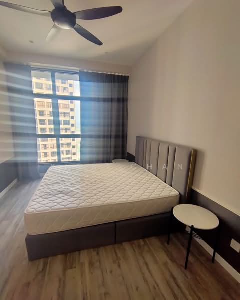 Servis Apartment untuk Dijual di Millerz Square Serviced Residence - KINKI CHAN - Bedroom - PropertyGuru.com.my