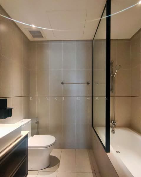 Servis Apartment untuk Dijual di Millerz Square Serviced Residence - KINKI CHAN - Bathroom - PropertyGuru.com.my