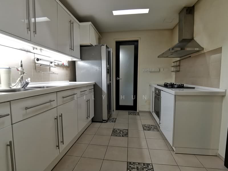 Servis Apartment untuk Dijual di i-Zen @ Kiara 2 - Lily Hun - Kitchen - PropertyGuru.com.my