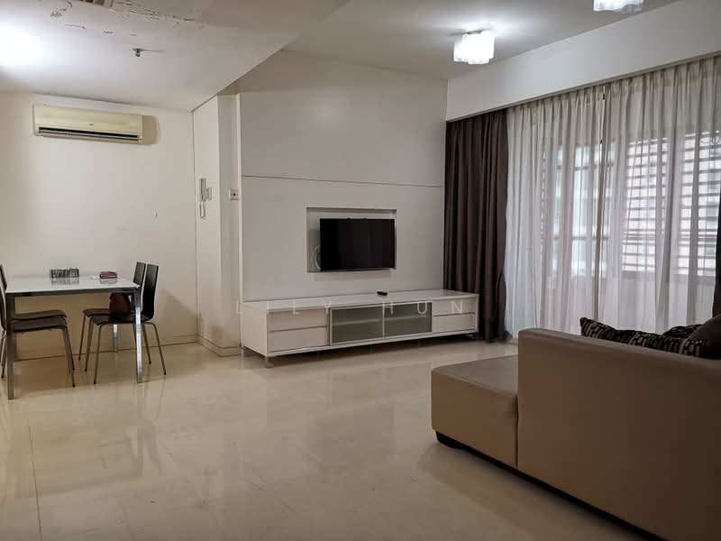 Servis Apartment untuk Dijual di i-Zen @ Kiara 2 - Lily Hun - Living Room - PropertyGuru.com.my