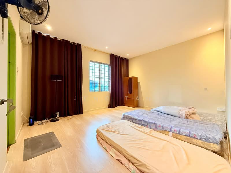 Rumah Teres 2 Tingkat untuk Dijual di Kuching (Sarawak) - Jeno Tan - Bedroom - PropertyGuru.com.my