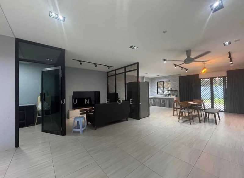 2-storey Terraced House for Sale in Taman Seputeh (Kota Kinabalu) - Jun Hoe Hui - Living Room - PropertyGuru.com.my
