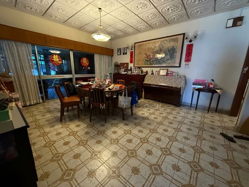 Rumah Banglo untuk Dijual di Teluk Pulai (Klang) - Lim Jeon - Dining Room - PropertyGuru.com.my