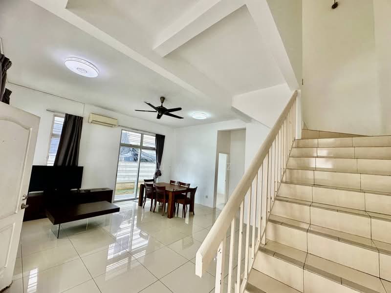 Semi-Detached House for Sale in Bandar Saujana Putra (Tanjong Duabelas) - Mahafiz . - PropertyGuru.com.my