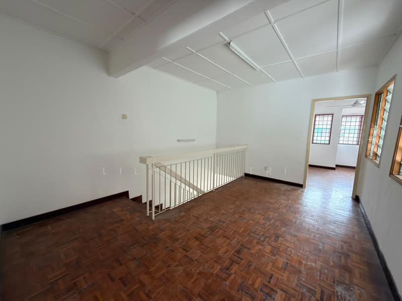 2-storey Terraced House for Sale in Bandar Country Homes (Rawang) - Liliey Fitri - PropertyGuru.com.my