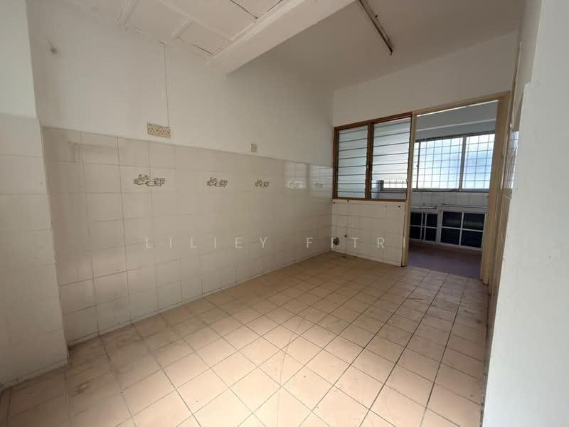 2-storey Terraced House for Sale in Bandar Country Homes (Rawang) - Liliey Fitri - PropertyGuru.com.my