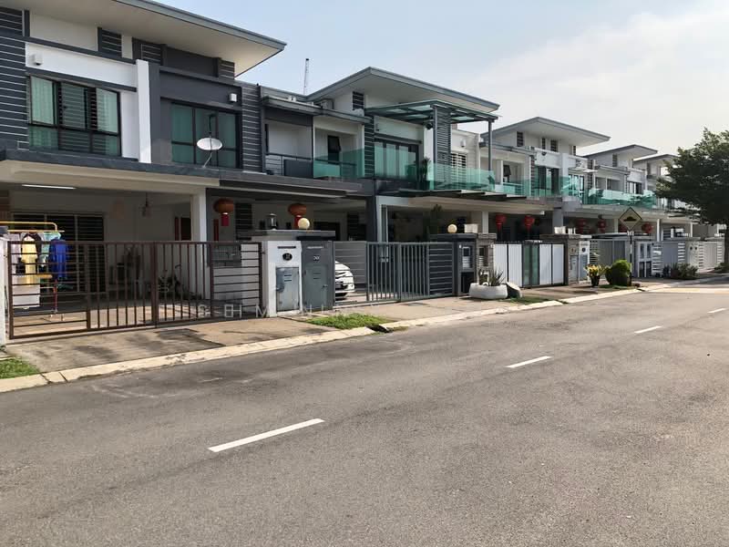 2-storey Terraced House for Sale in Bandar Mahkota Cheras (Cheras) - Emily Tai - Exterior - PropertyGuru.com.my
