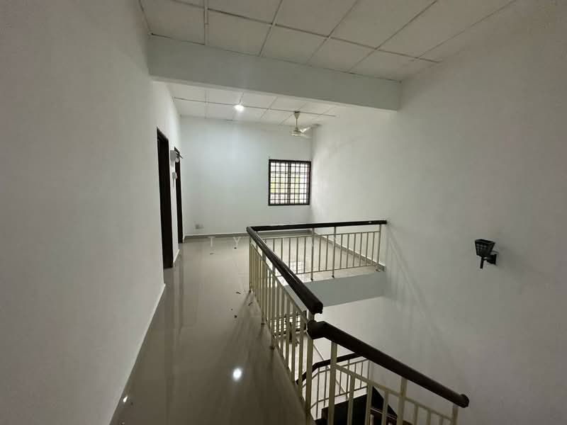 2-storey Terraced House for Sale in Bukit Indah (Iskandar Puteri (Nusajaya)) - TY Tan - Corridor - PropertyGuru.com.my