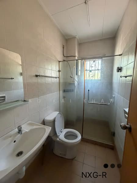 2-storey Terraced House for Sale in Setia Alam (Selangor) - Hao Kai Khaw - Bathroom - PropertyGuru.com.my