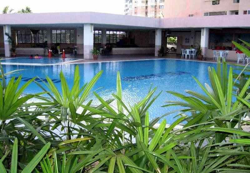 Condominium for Sale at Pelangi Indah Condominium - Sherman Tan - Pool - PropertyGuru.com.my
