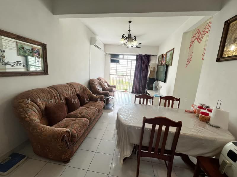 Apartment for Sale at PR1MA Presint 11 - Muhammad Ashraf . - Living Room - PropertyGuru.com.my