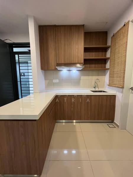 Servis Apartment untuk Disewa di Midlands City - Irsyam Sjatria - PropertyGuru.com.my