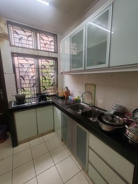Rumah Teres 2 Tingkat untuk Disewa di Kota Kemuning (Shah Alam) - Chloe Tan - Kitchen - PropertyGuru.com.my