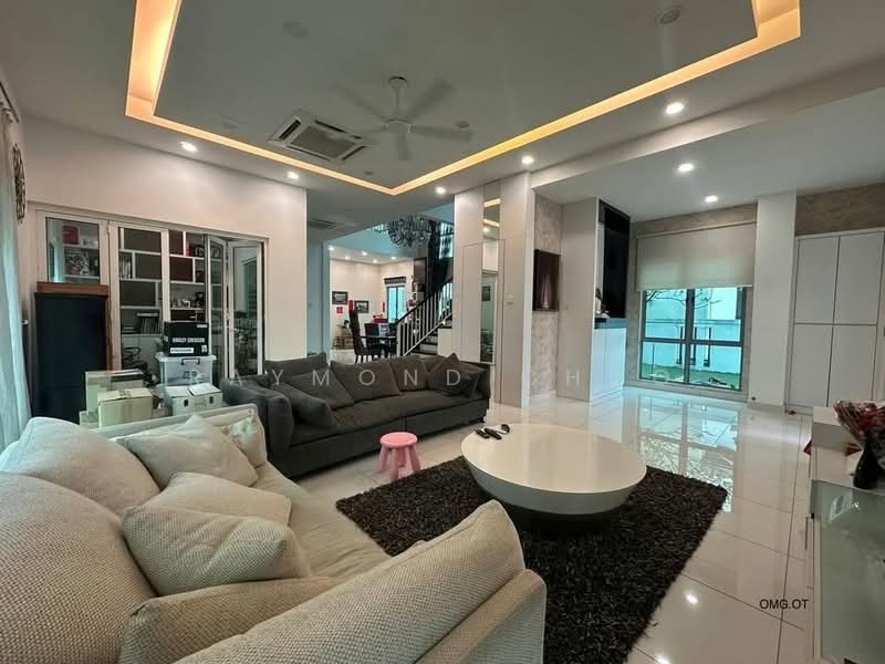 Rumah Berkembar untuk Dijual di Ambang Botanic (Klang) - Raymond Choo - Living Room - PropertyGuru.com.my