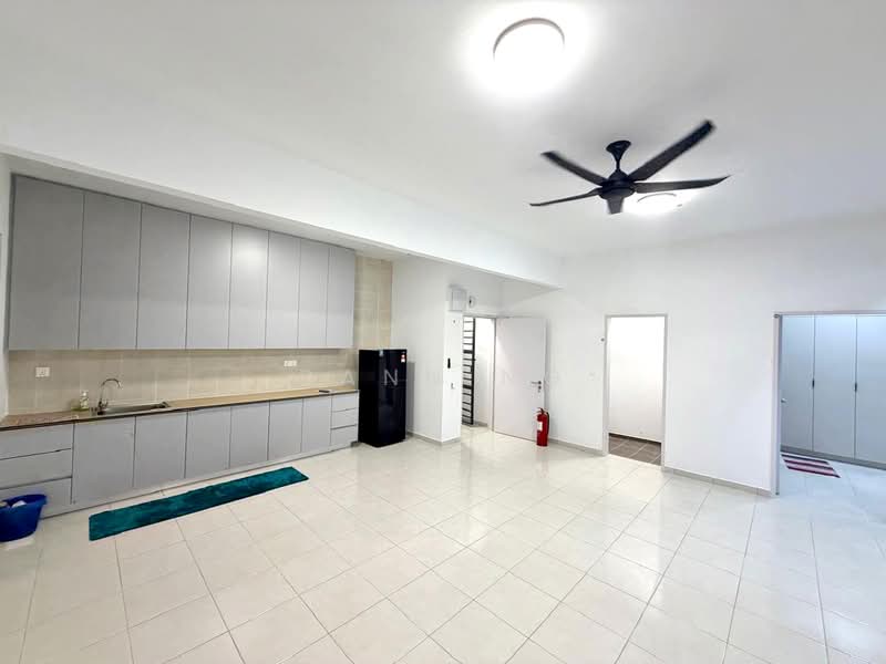 Kondominium untuk Disewa di Residensi Begonia - Dann Ng - Kitchen - PropertyGuru.com.my