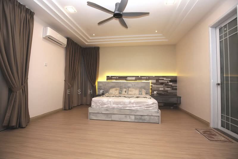 Semi-Detached House for Sale in Bandar Mahkota Cheras (Cheras) - Esharani . - PropertyGuru.com.my
