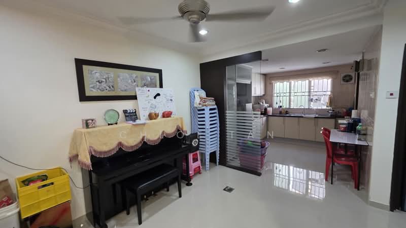 Rumah Teres 2 Tingkat untuk Dijual di Kota Kemuning (Shah Alam) - Chloe Tan - Living Room - PropertyGuru.com.my