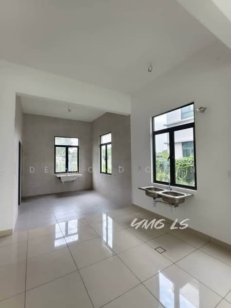 Semi-Detached House for Sale in Canary Garden (Klang) - Desmond Chan - Interior - PropertyGuru.com.my
