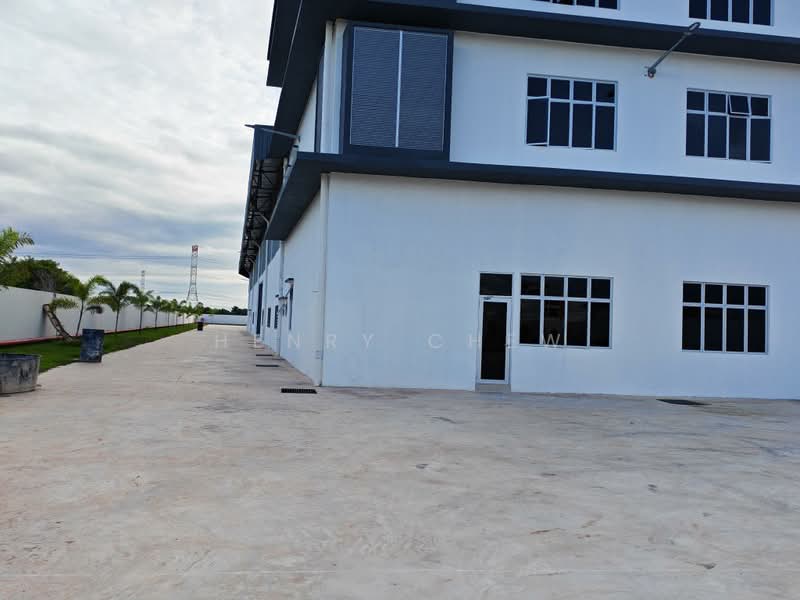 Kilang untuk Disewa di Sepang (Selangor) - Henry Chew - Exterior - PropertyGuru.com.my