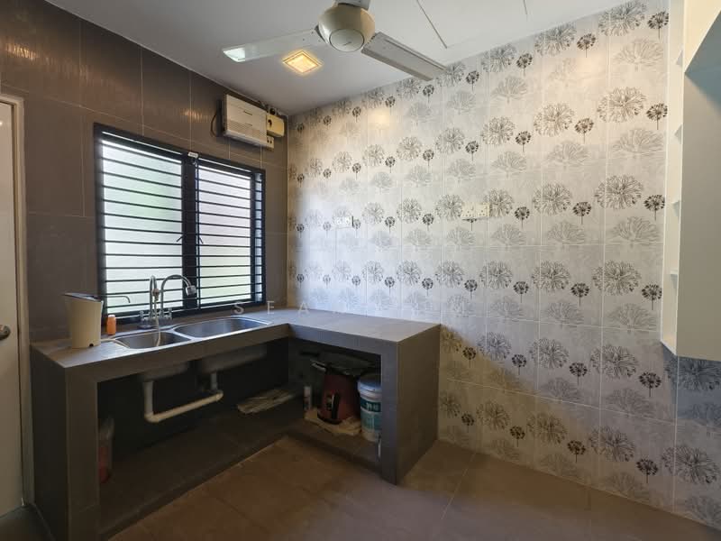 Rumah Teres 2 Tingkat untuk Disewa di Kampung Kasipillay (Kuala Lumpur) - Sean Lim - Kitchen - PropertyGuru.com.my