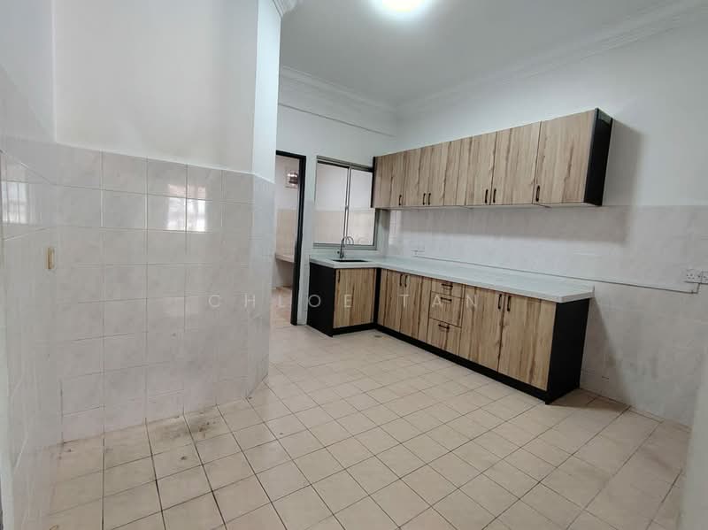 Rumah Teres 2 Tingkat untuk Dijual di Kota Kemuning (Shah Alam) - Chloe Tan - Kitchen - PropertyGuru.com.my