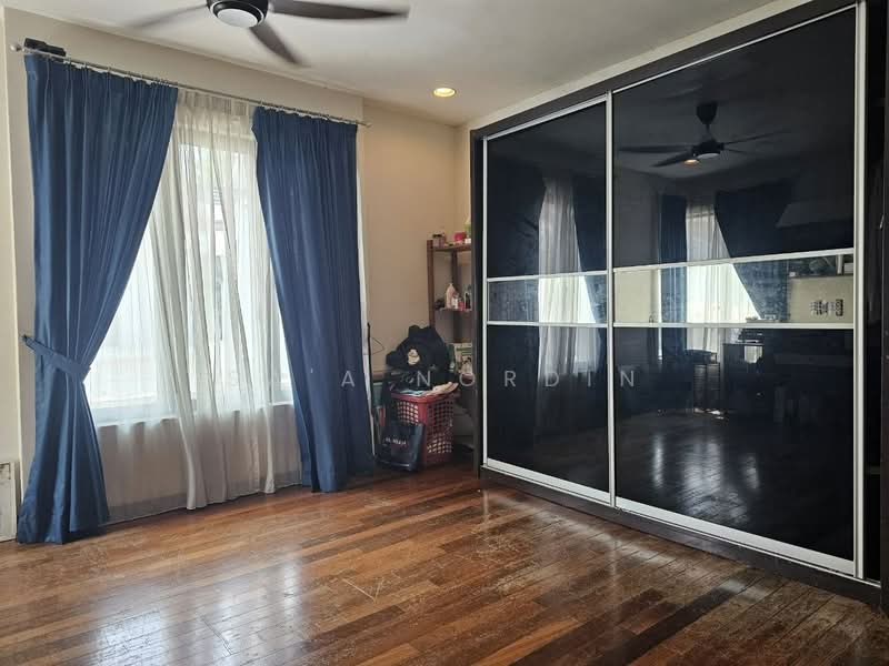 Rumah Berkembar untuk Dijual di Subang Jaya (Selangor) - Sa'a Nordin - PropertyGuru.com.my