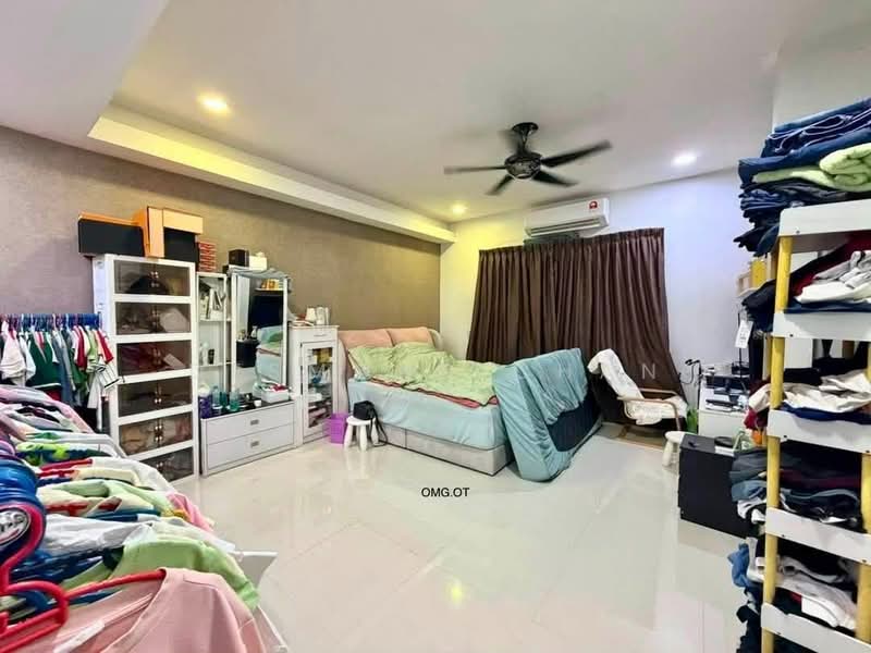 2-storey Terraced House for Sale in Bandar Botanic (Klang) - Desmond Chan - Bedroom - PropertyGuru.com.my