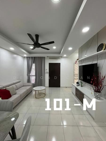 2-storey Terraced House for Sale in Shah Alam (Selangor) - Desmond Chan - Living Room - PropertyGuru.com.my