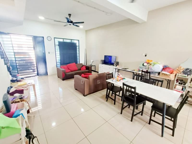 Terraced House for Sale in Bandar Mahkota Banting (Tanjong Duabelas) - Ahmad Syafiq - PropertyGuru.com.my