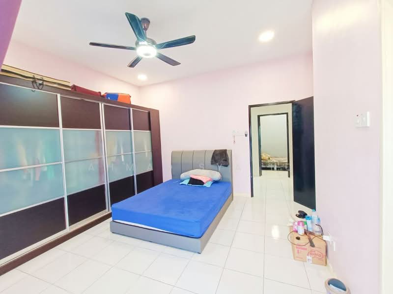 Terraced House for Sale in Bandar Mahkota Banting (Tanjong Duabelas) - Ahmad Syafiq - PropertyGuru.com.my