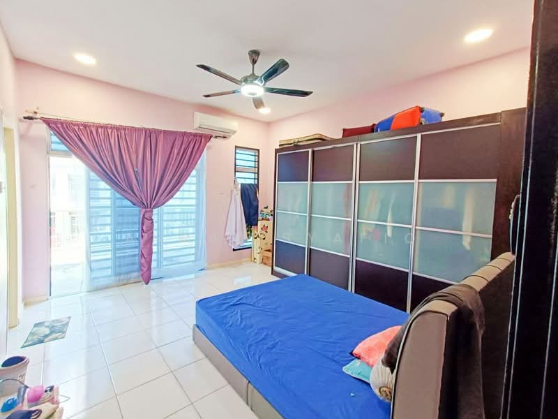 Terraced House for Sale in Bandar Mahkota Banting (Tanjong Duabelas) - Ahmad Syafiq - PropertyGuru.com.my