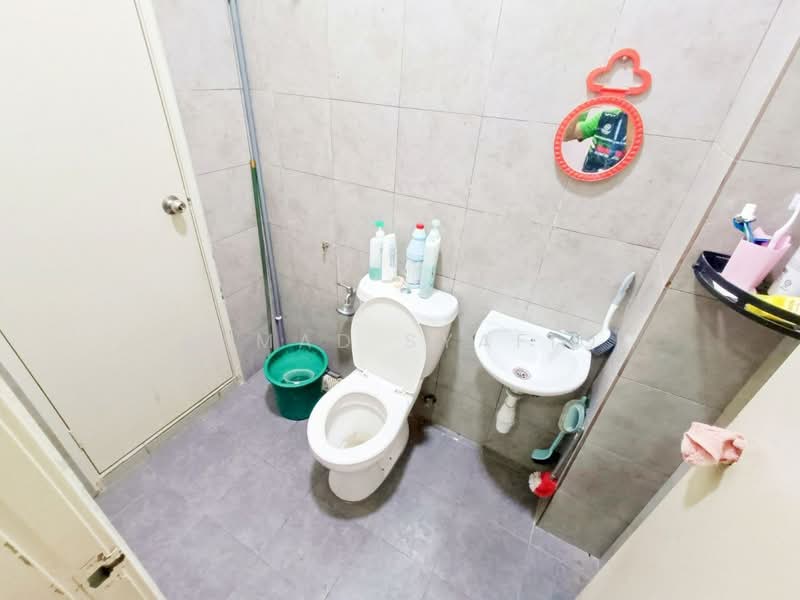 Terraced House for Sale in Bandar Mahkota Banting (Tanjong Duabelas) - Ahmad Syafiq - PropertyGuru.com.my