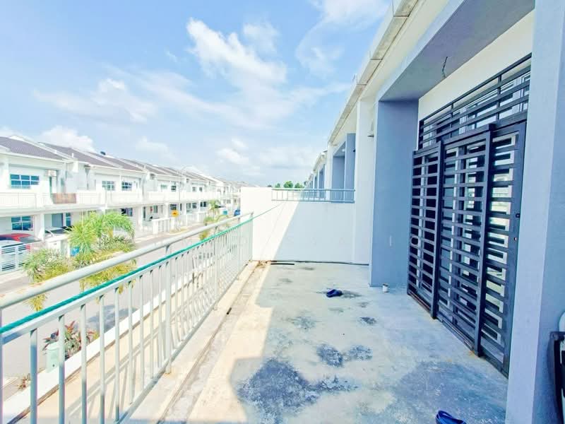 Terraced House for Sale in Bandar Mahkota Banting (Tanjong Duabelas) - Ahmad Syafiq - PropertyGuru.com.my